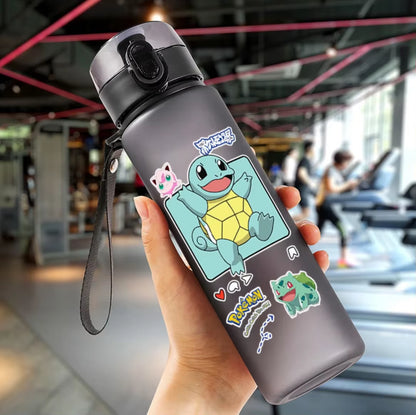 Pokemon 560ML Wasserbecher Kinder Tragbarer Kunststoff Cartoon Kawai Pikachu Erwachsene Outdoor Große Kapazität Sport Wasserflasche Pikachu
