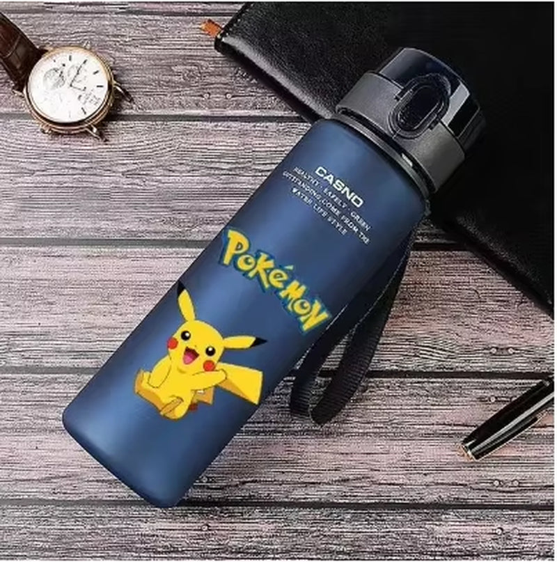 Pokemon 560ML Wasserbecher Kinder Tragbarer Kunststoff Cartoon Kawai Pikachu Erwachsene Outdoor Große Kapazität Sport Wasserflasche Pikachu